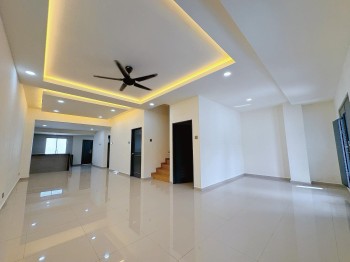 Photo #6
