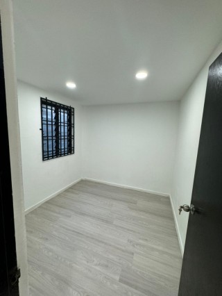 Photo #4