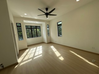 Photo #6