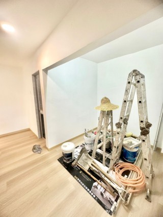 Photo #6