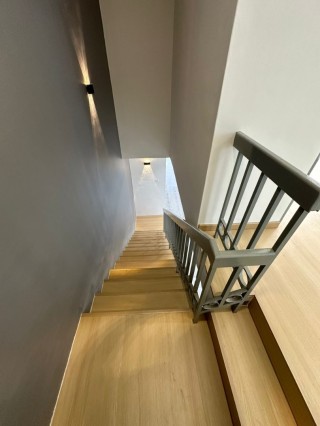 Photo #2