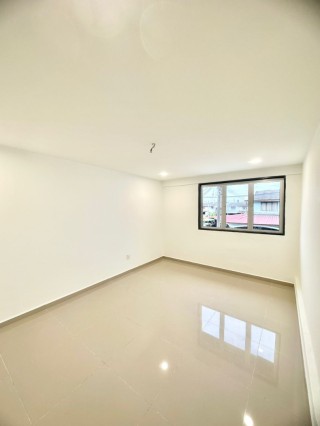 Photo #4