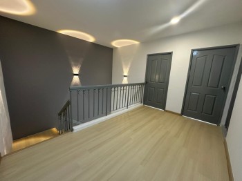 Photo #2