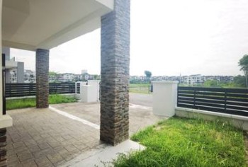 Photo #1