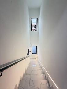 Photo #9