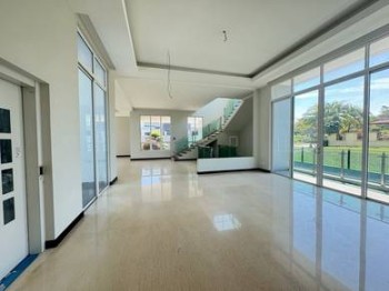 Photo #4