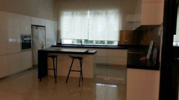 Photo #6