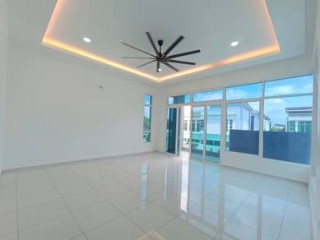 Photo #1