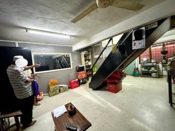 Photo #9