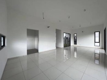 Photo #9