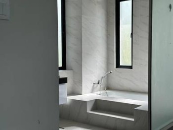 Photo #4