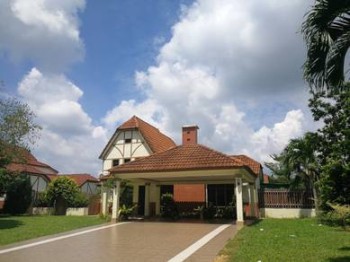 Photo #2