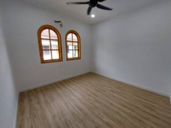 Photo #6