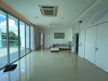 Photo #8