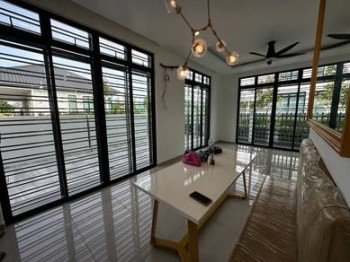 Photo #2