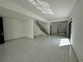 Photo #1