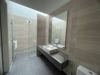 Photo #7