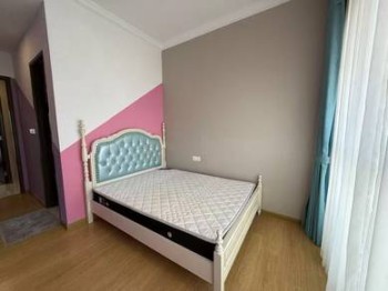 Photo #2