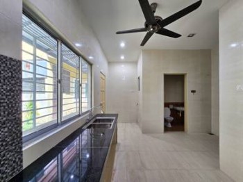 Photo #8