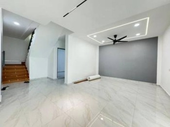 Photo #9