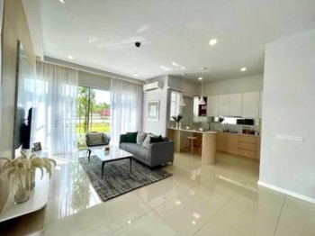 Photo #6
