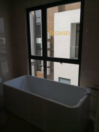 Photo #6