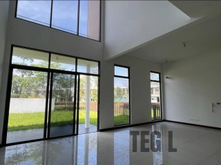 Photo #4