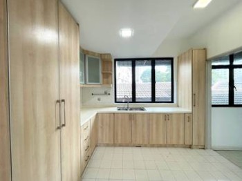 Photo #8