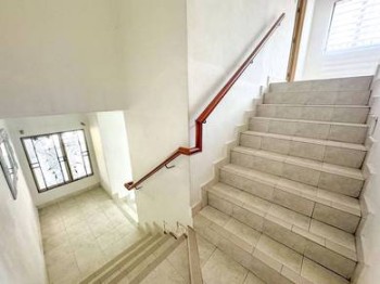 Photo #9