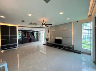 Photo #1