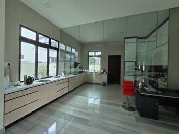Photo #6