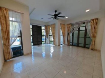 Photo #2